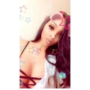 Meet your Posher, Hellen